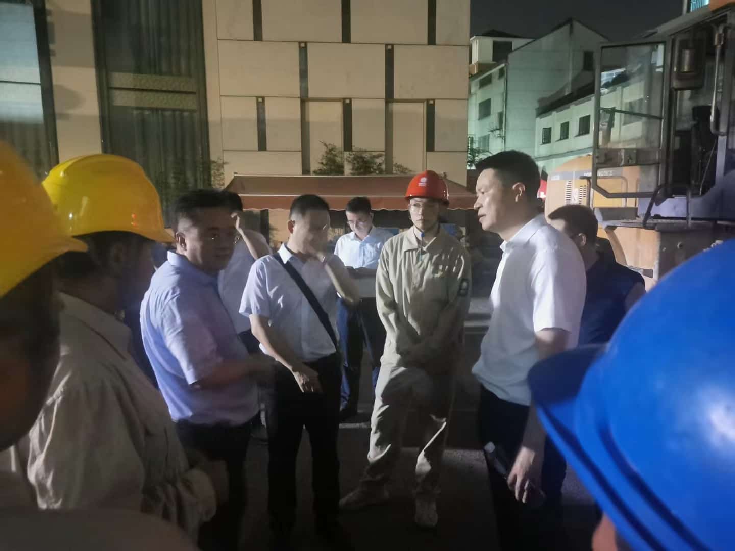 夏日炎炎 搶修不松弦